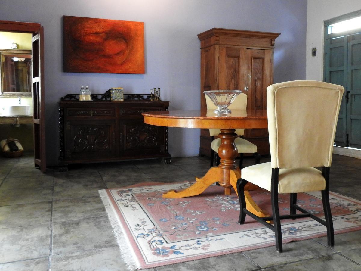 Hotel Meson Sacristia De La Soledad à Puebla Extérieur photo