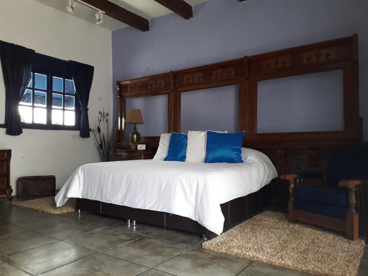 Hotel Meson Sacristia De La Soledad à Puebla Extérieur photo