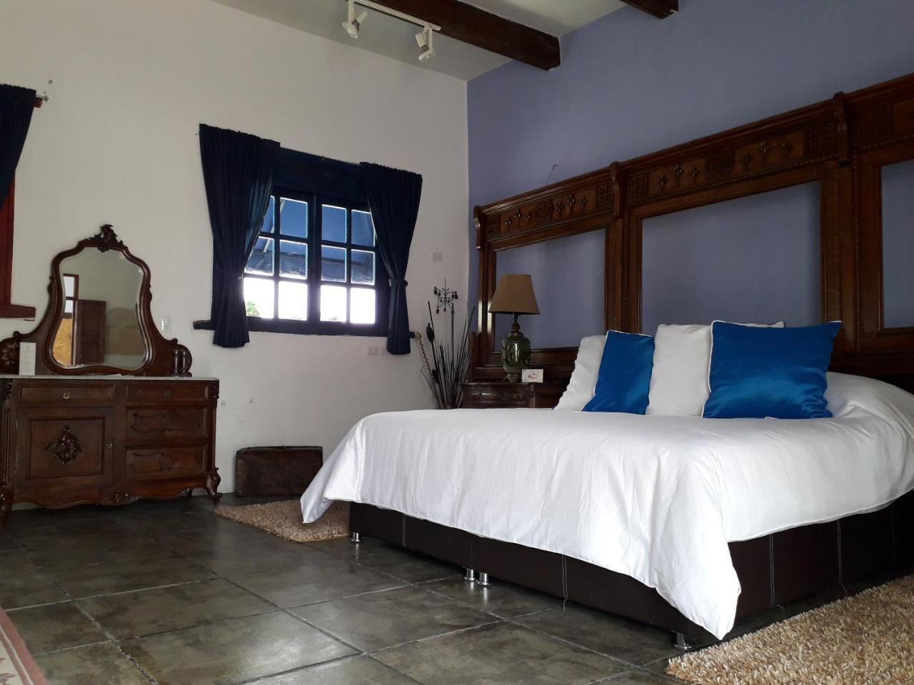Hotel Meson Sacristia De La Soledad à Puebla Extérieur photo