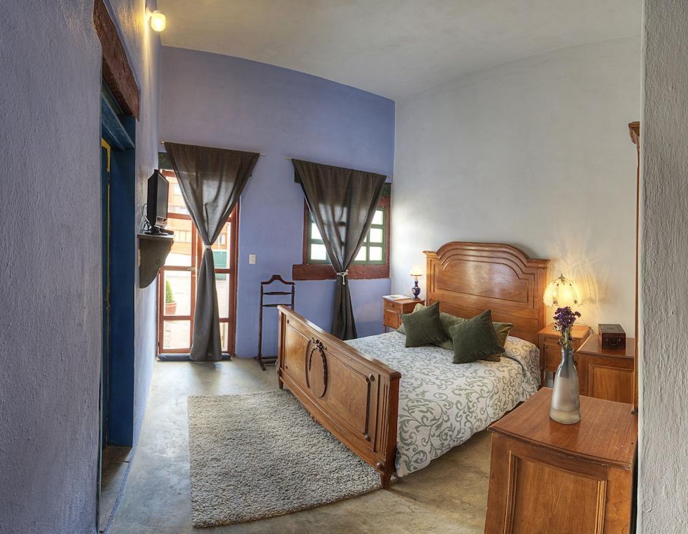 Hotel Meson Sacristia De La Soledad à Puebla Extérieur photo